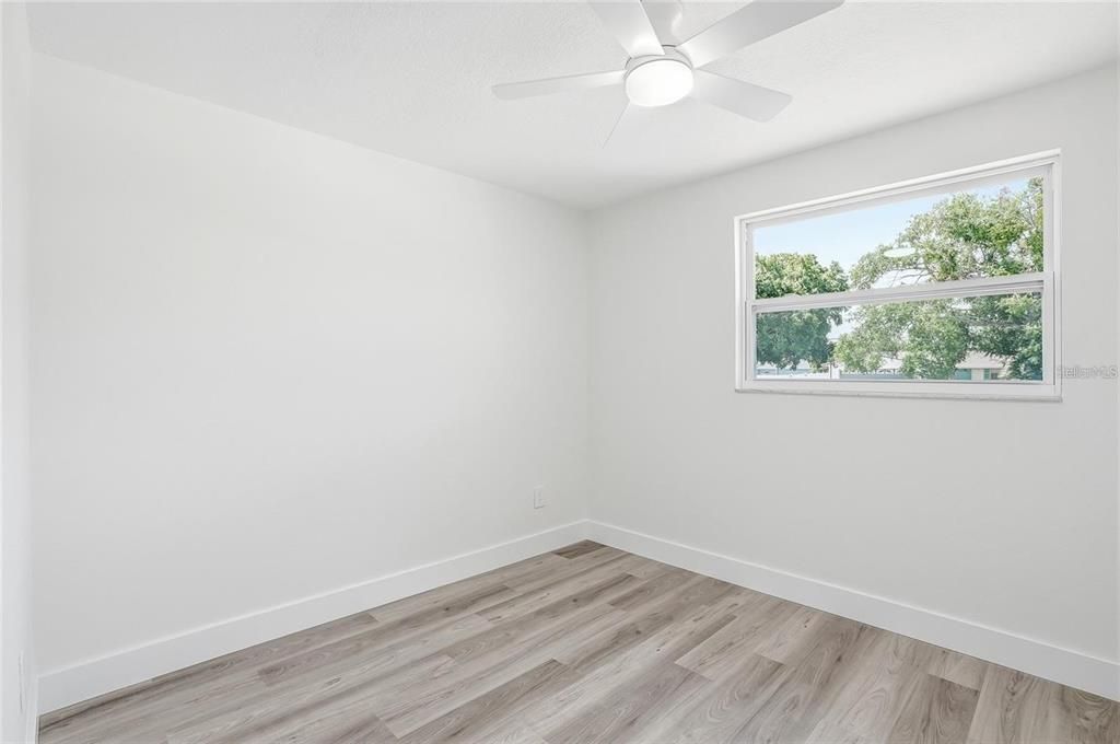 В аренду: $2,900 (4 спален, 2 ванн, 1310 Квадратных фут)