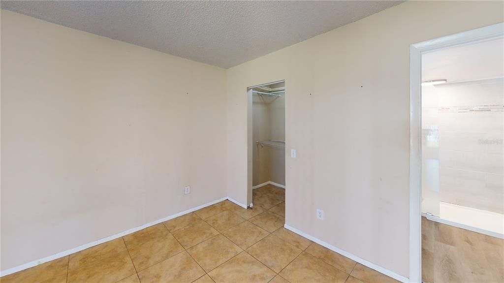 En Venta: $209,990 (4 camas, 2 baños, 1437 Pies cuadrados)