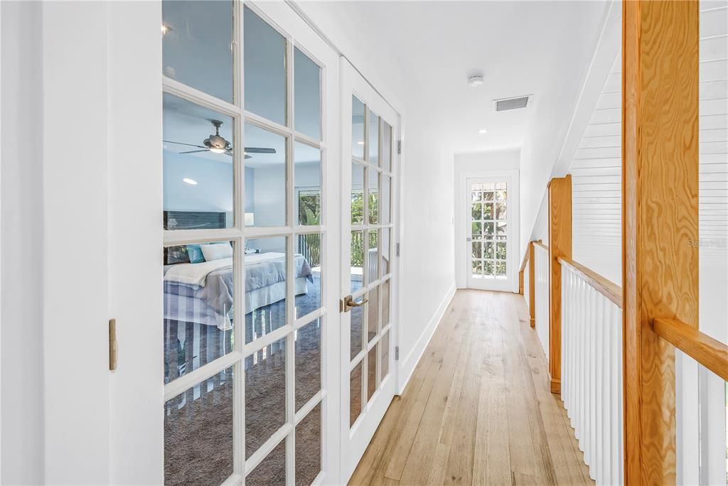 Activo con contrato: $995,000 (3 camas, 3 baños, 2365 Pies cuadrados)