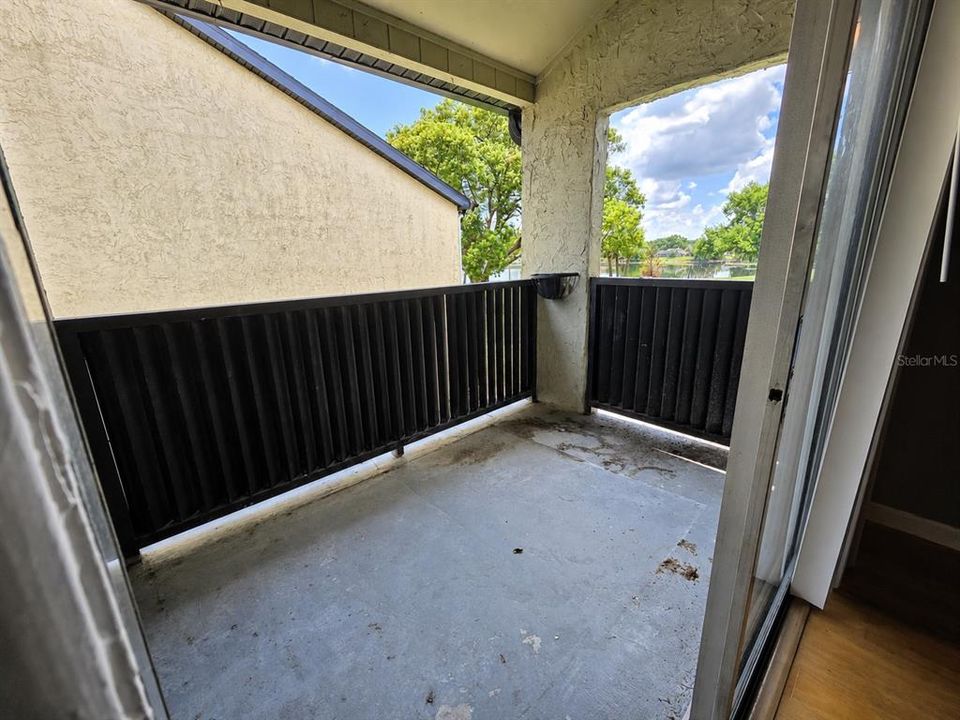 For Rent: $1,490 (2 beds, 2 baths, 897 Square Feet)