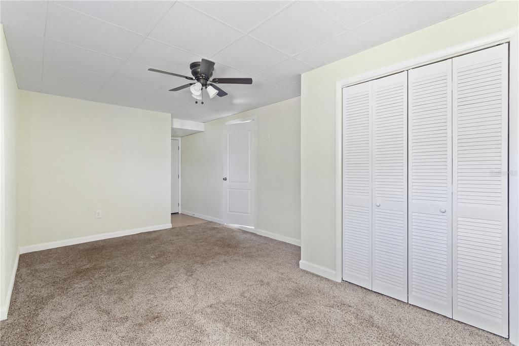 For Rent: $2,000 (4 beds, 2 baths, 1306 Square Feet)