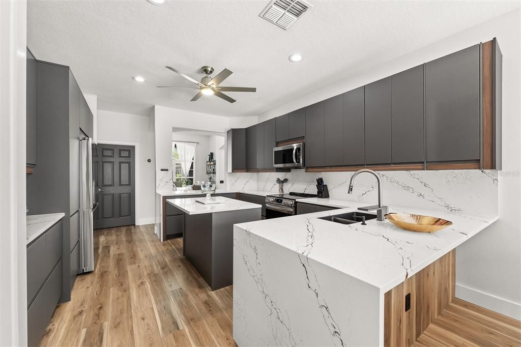 For Sale: $829,900 (5 beds, 3 baths, 3232 Square Feet)
