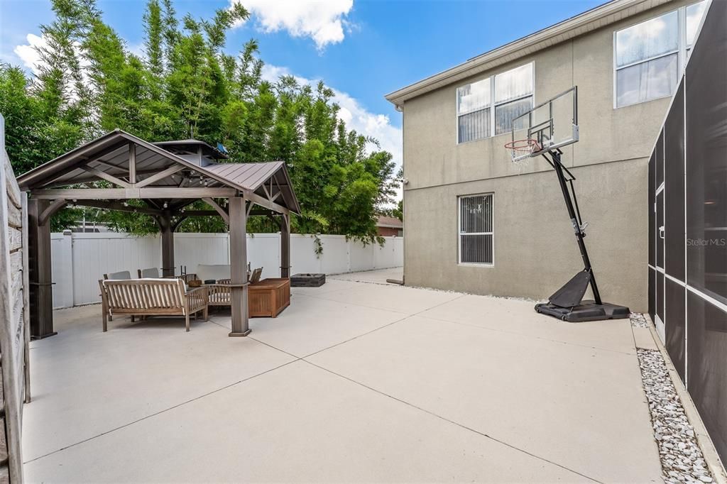 For Sale: $829,900 (5 beds, 3 baths, 3232 Square Feet)