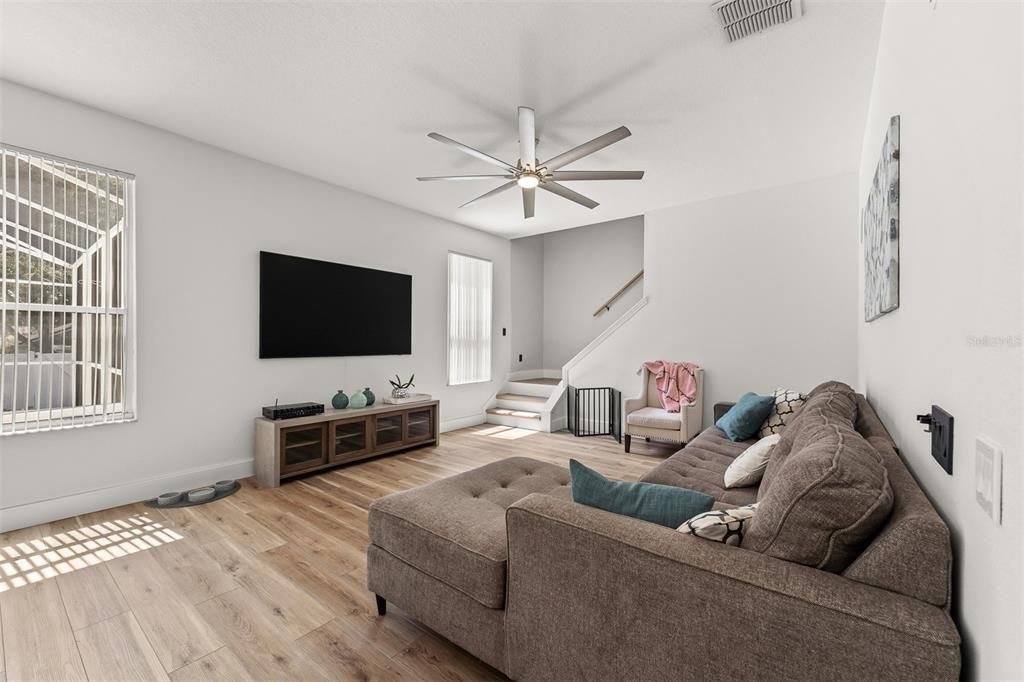 For Sale: $829,900 (5 beds, 3 baths, 3232 Square Feet)