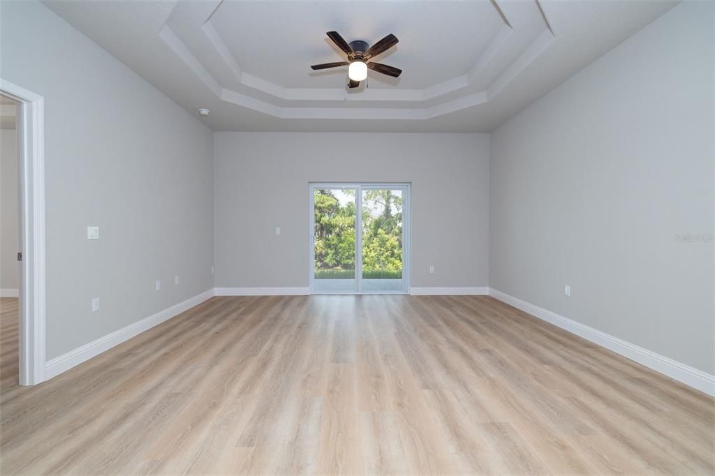 For Rent: $1,650 (3 beds, 2 baths, 1187 Square Feet)
