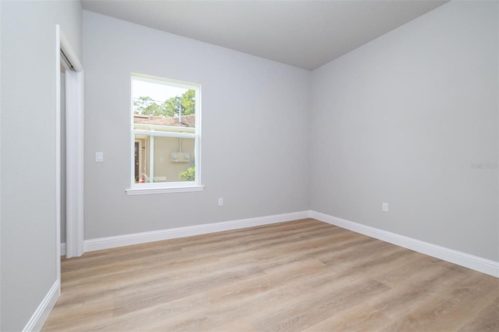 For Rent: $1,650 (3 beds, 2 baths, 1187 Square Feet)
