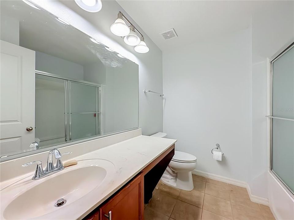 For Sale: $575,000 (4 beds, 3 baths, 2439 Square Feet)