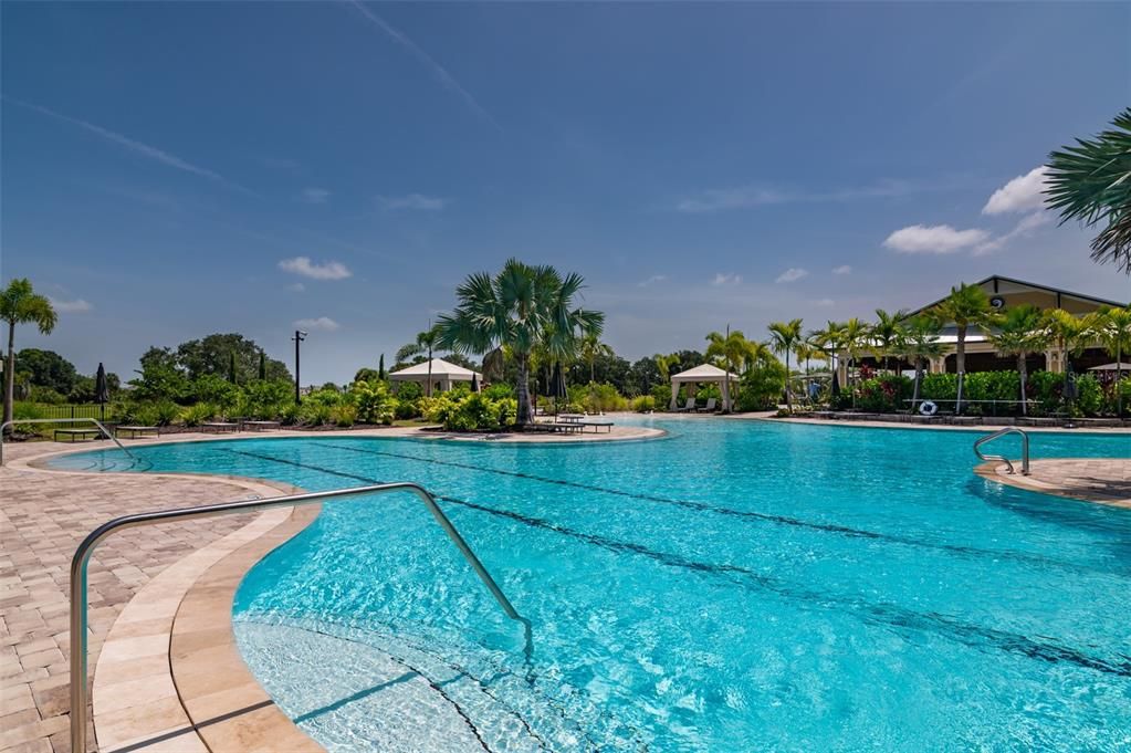 For Sale: $445,000 (2 beds, 2 baths, 1528 Square Feet)