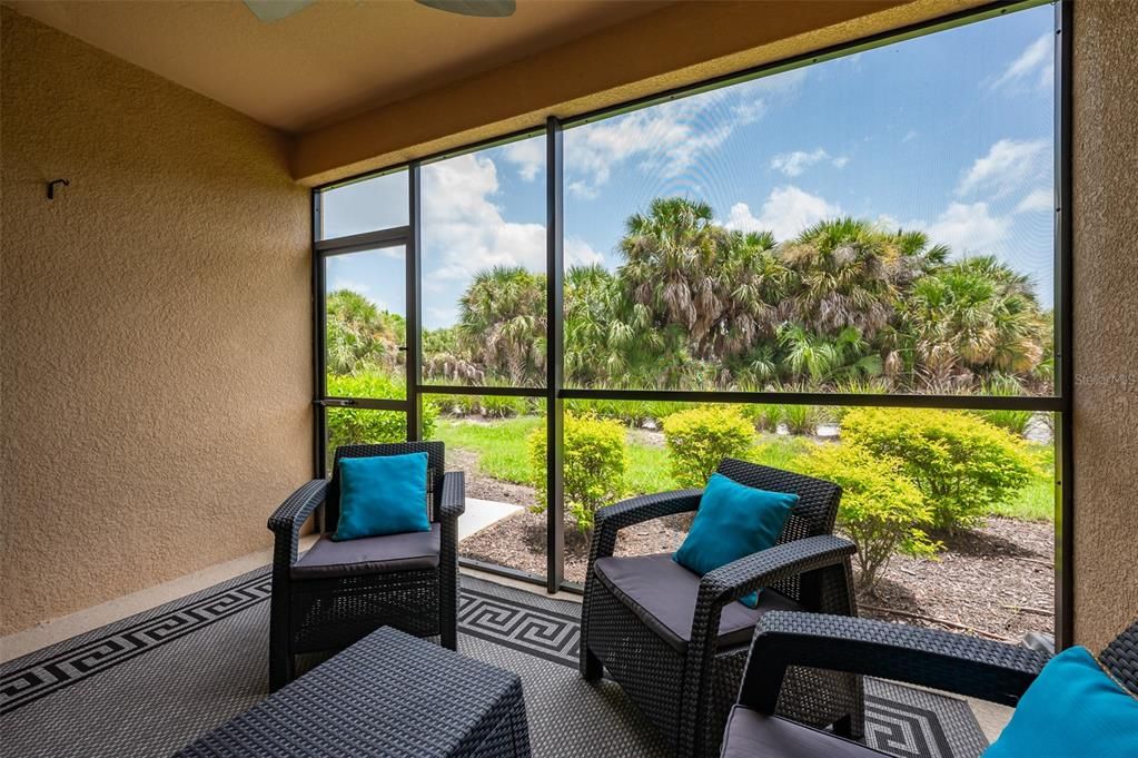 For Sale: $445,000 (2 beds, 2 baths, 1528 Square Feet)