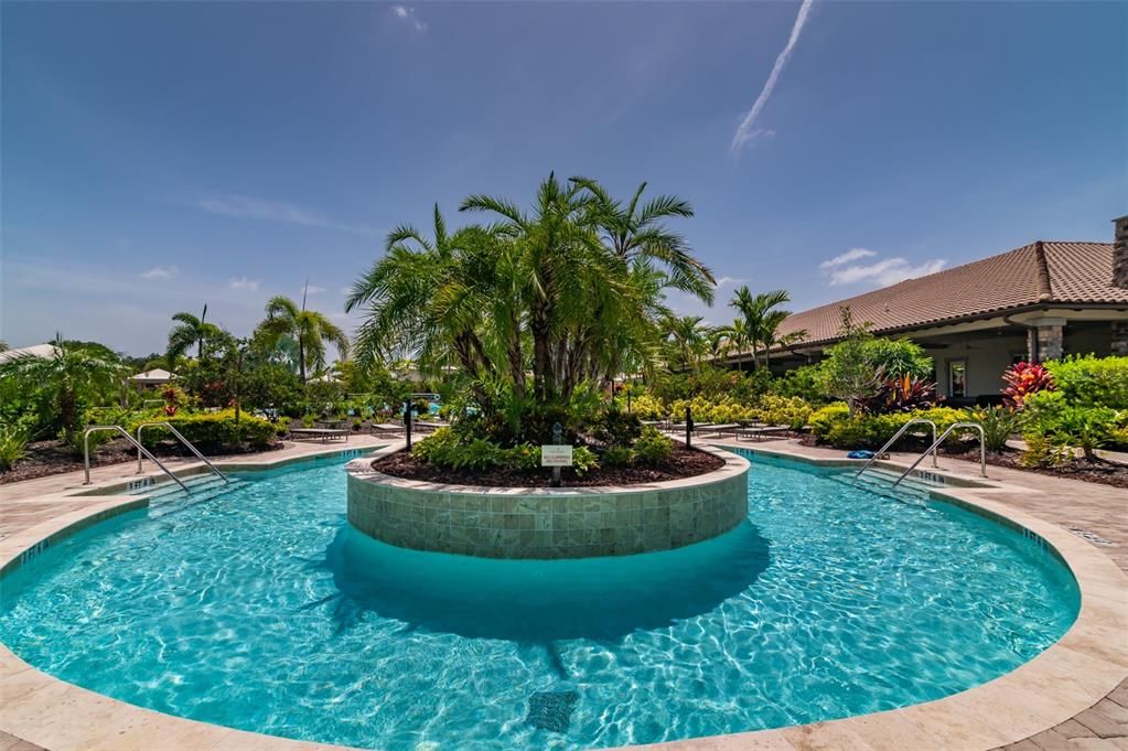 For Sale: $445,000 (2 beds, 2 baths, 1528 Square Feet)