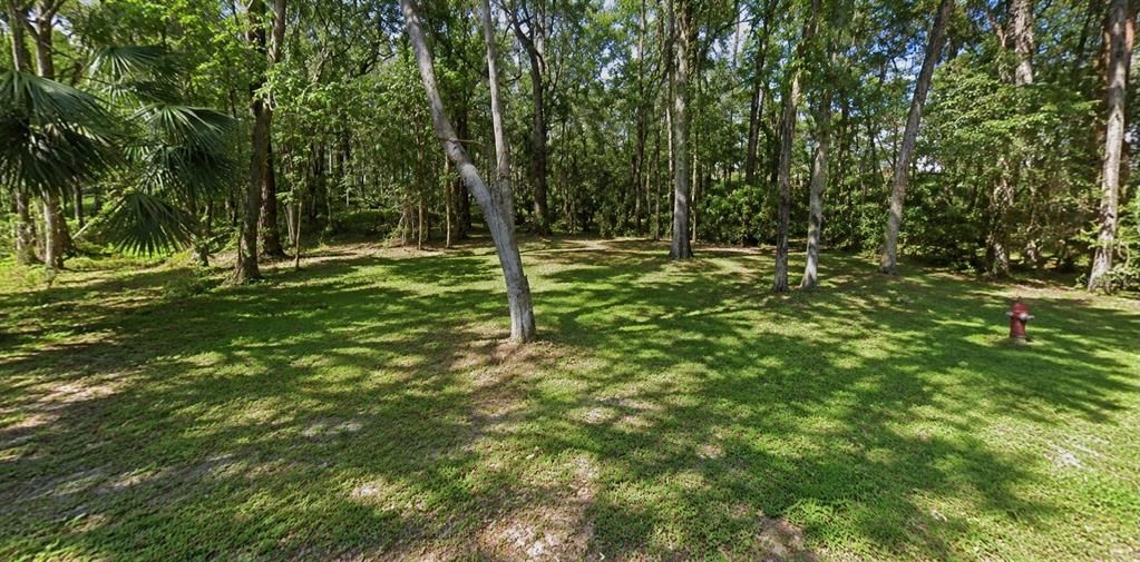 На продажу: $45,000 (0.40 acres)