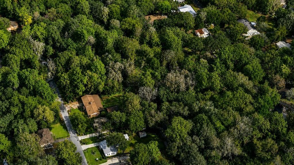 На продажу: $45,000 (0.40 acres)