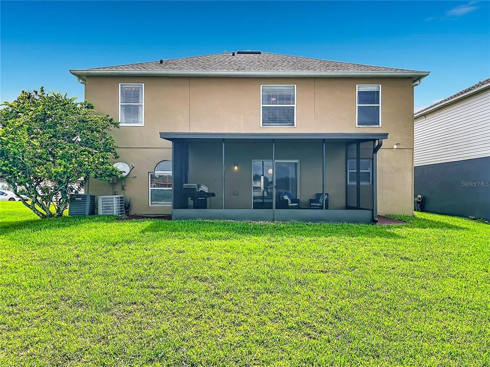 En Venta: $424,500 (4 camas, 3 baños, 3012 Pies cuadrados)