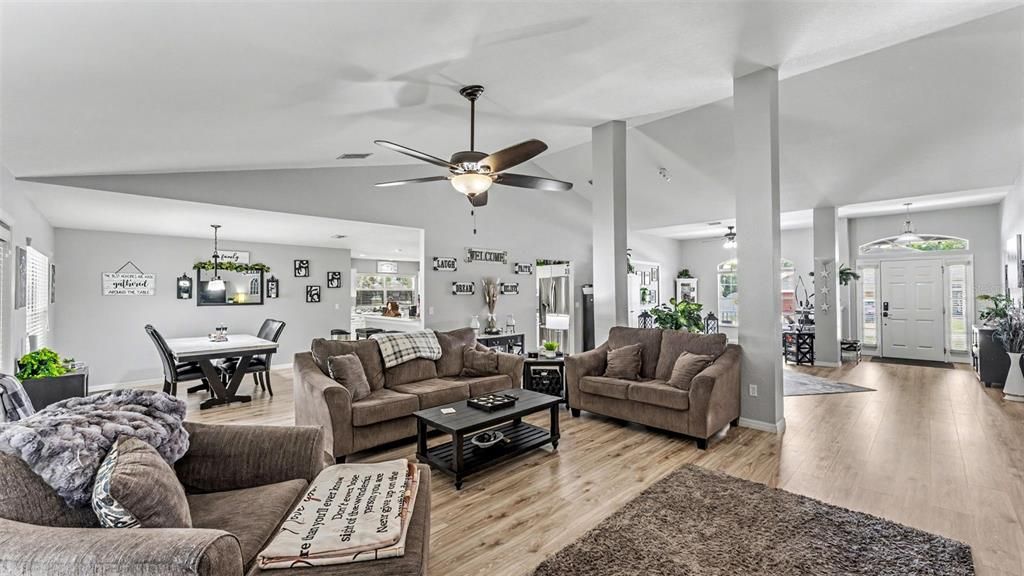 For Sale: $489,000 (4 beds, 3 baths, 3029 Square Feet)