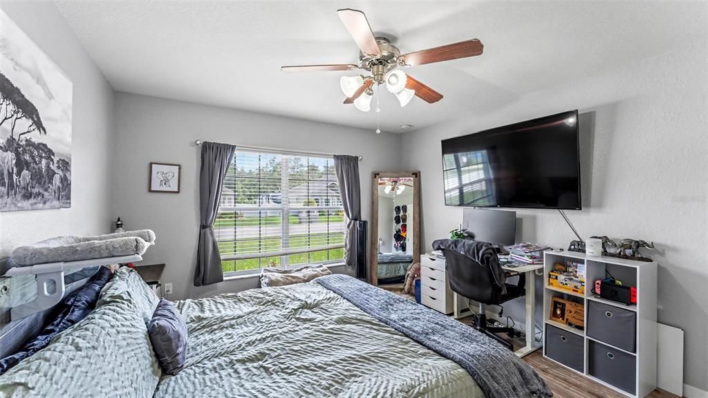 For Sale: $489,000 (4 beds, 3 baths, 3029 Square Feet)