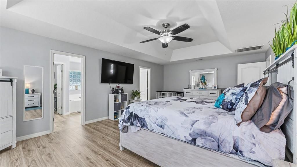 For Sale: $489,000 (4 beds, 3 baths, 3029 Square Feet)