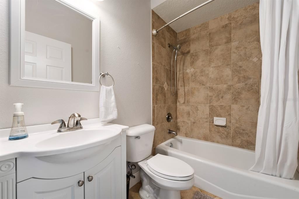 For Sale: $619,000 (3 beds, 3 baths, 1548 Square Feet)