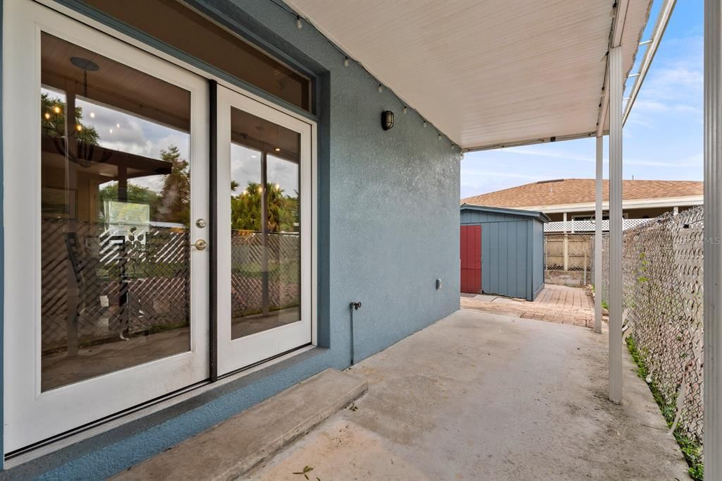 For Sale: $619,000 (3 beds, 3 baths, 1548 Square Feet)