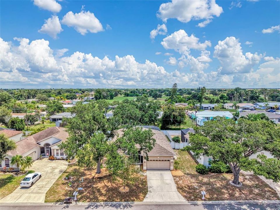 For Sale: $539,800 (4 beds, 2 baths, 2202 Square Feet)