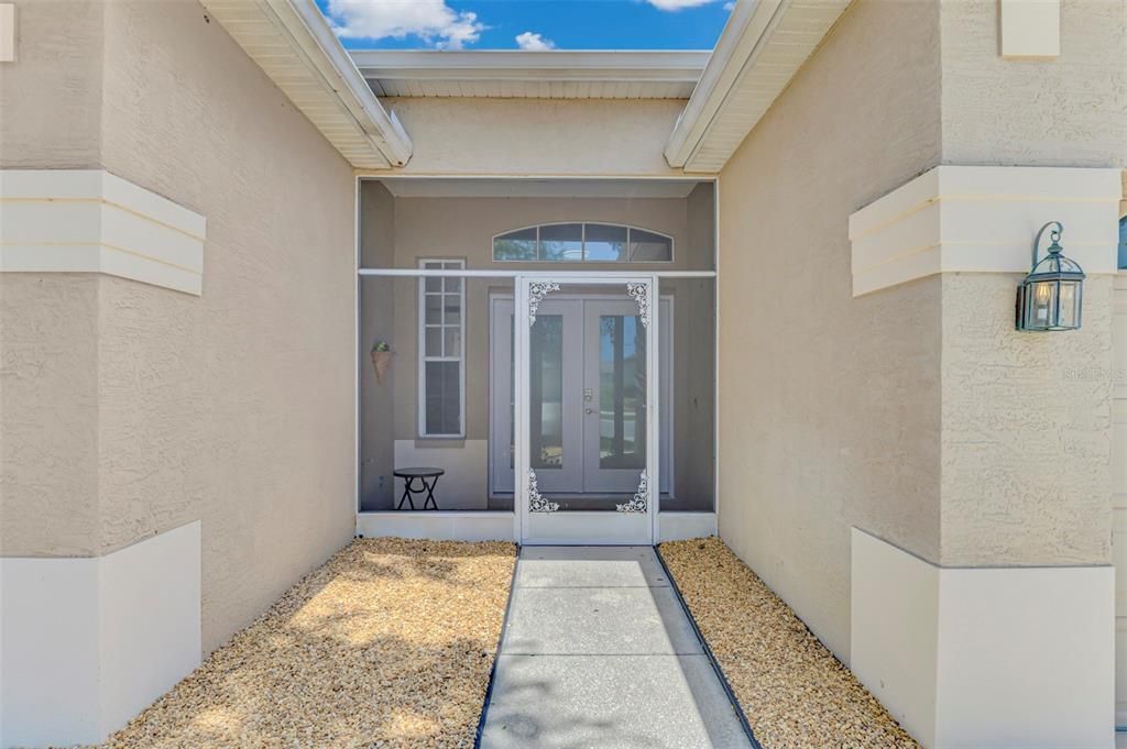 For Sale: $539,800 (4 beds, 2 baths, 2202 Square Feet)