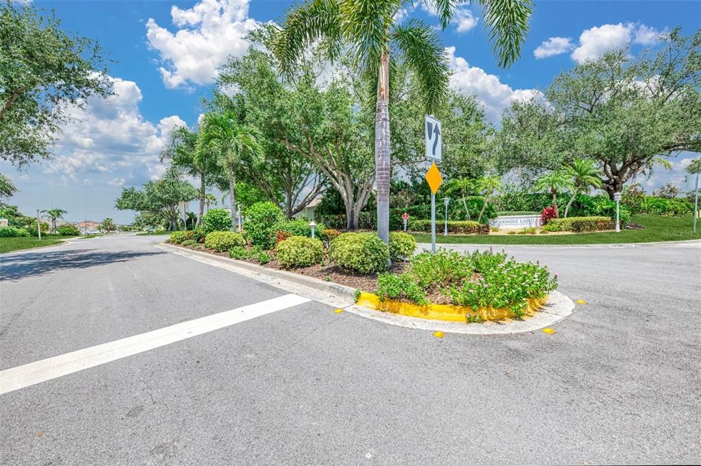 For Sale: $539,800 (4 beds, 2 baths, 2202 Square Feet)