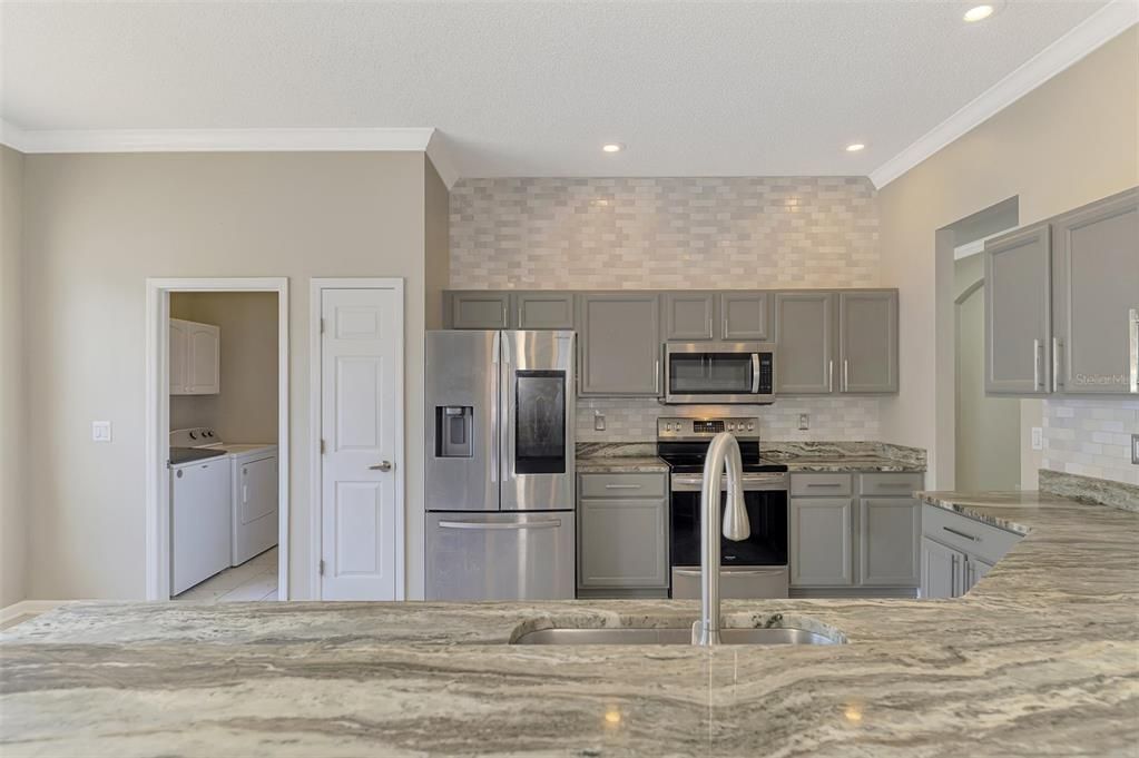 For Sale: $539,800 (4 beds, 2 baths, 2202 Square Feet)