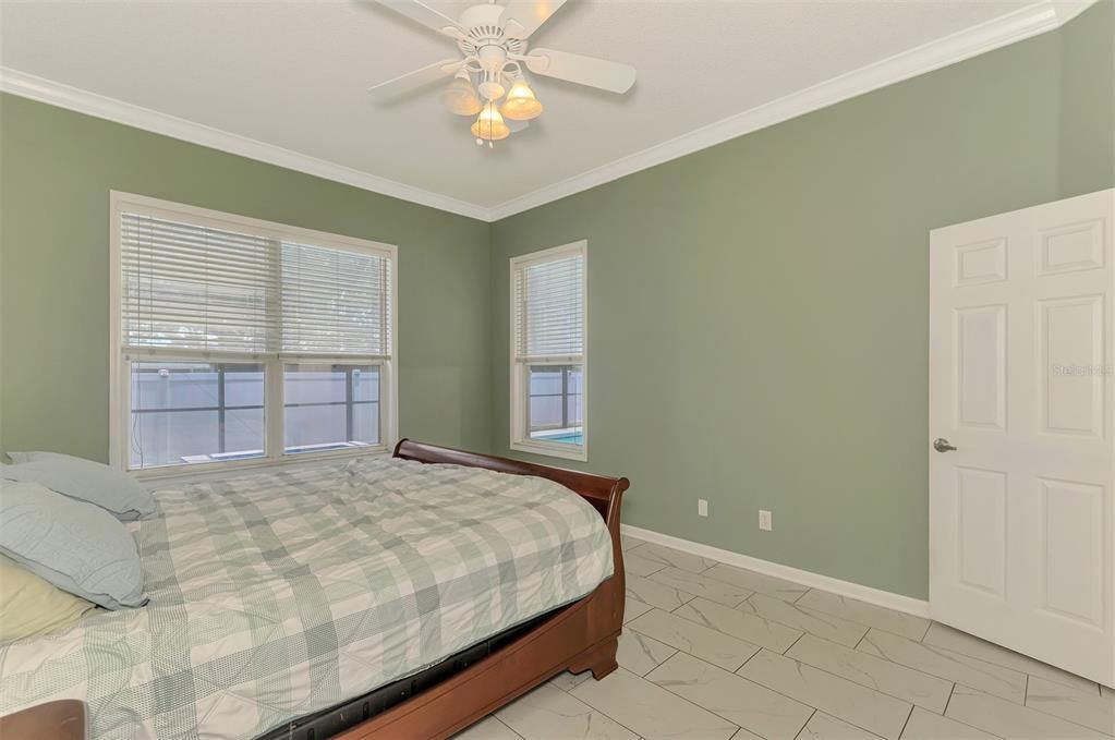 For Sale: $539,800 (4 beds, 2 baths, 2202 Square Feet)