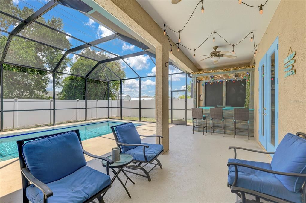 For Sale: $539,800 (4 beds, 2 baths, 2202 Square Feet)