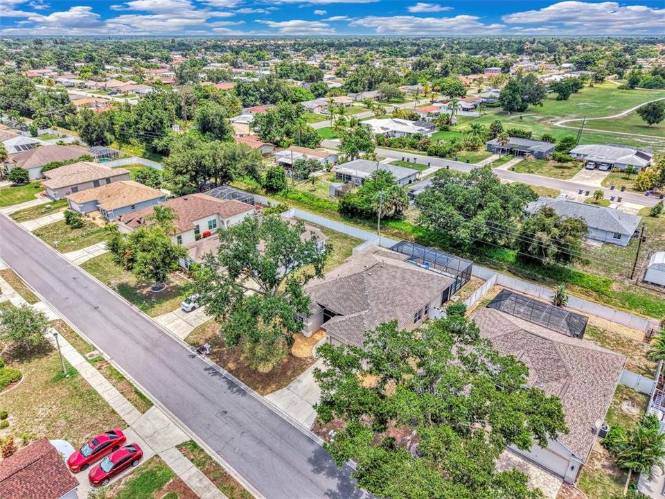 For Sale: $539,800 (4 beds, 2 baths, 2202 Square Feet)