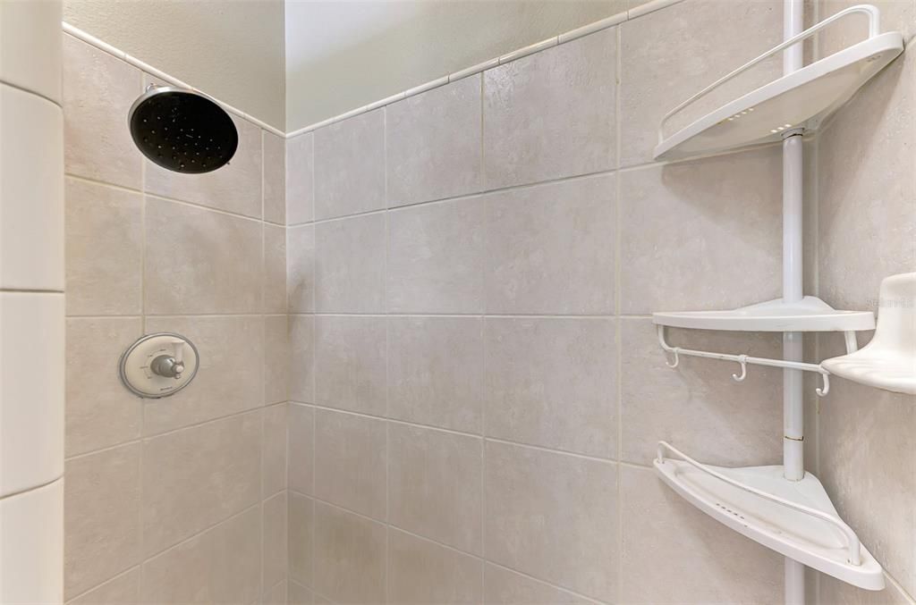 For Sale: $539,800 (4 beds, 2 baths, 2202 Square Feet)