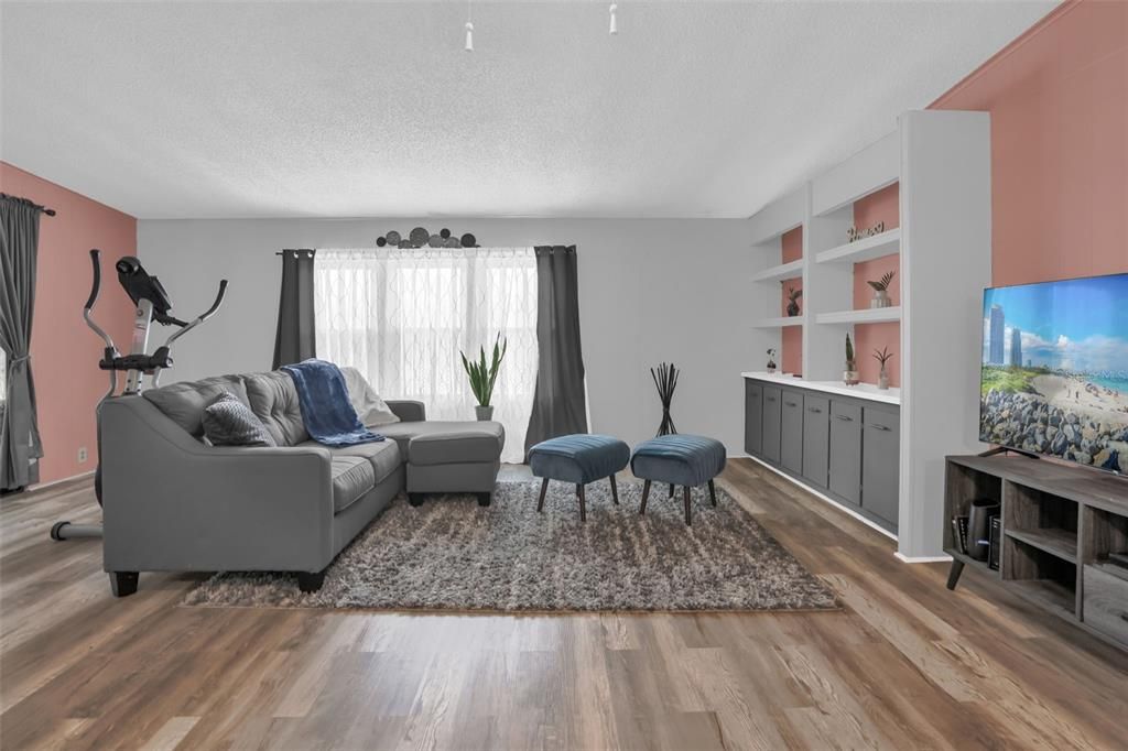En Venta: $140,000 (2 camas, 2 baños, 1144 Pies cuadrados)