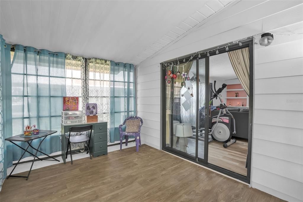 En Venta: $140,000 (2 camas, 2 baños, 1144 Pies cuadrados)