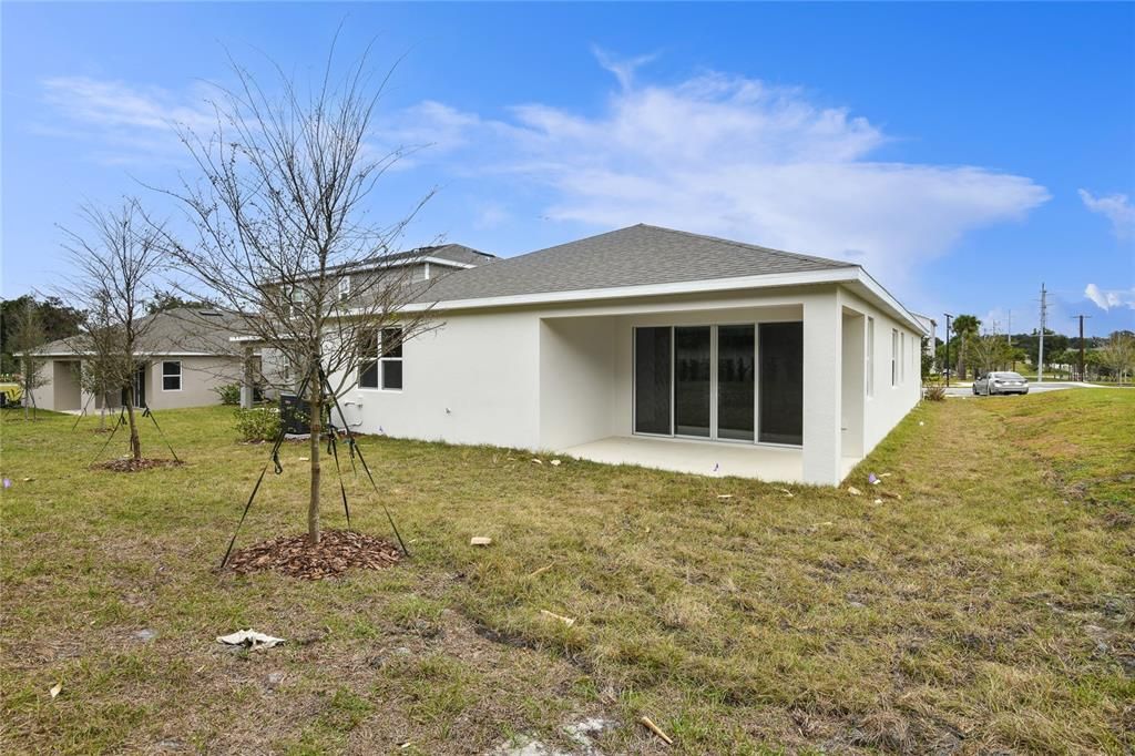 For Sale: $379,999 (4 beds, 3 baths, 2090 Square Feet)