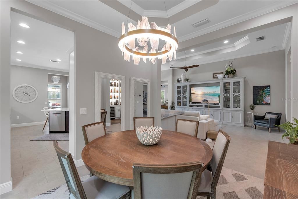 For Sale: $1,350,000 (3 beds, 3 baths, 2686 Square Feet)