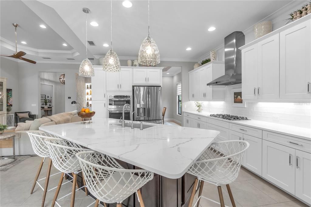 For Sale: $1,350,000 (3 beds, 3 baths, 2686 Square Feet)