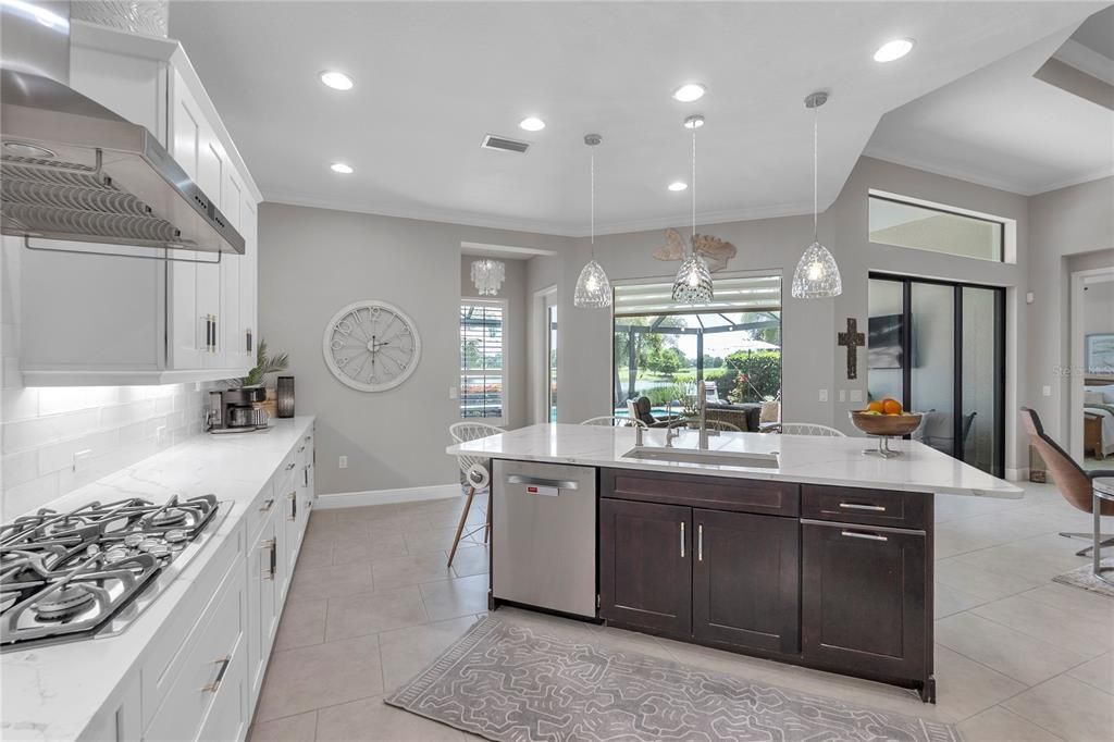 For Sale: $1,350,000 (3 beds, 3 baths, 2686 Square Feet)