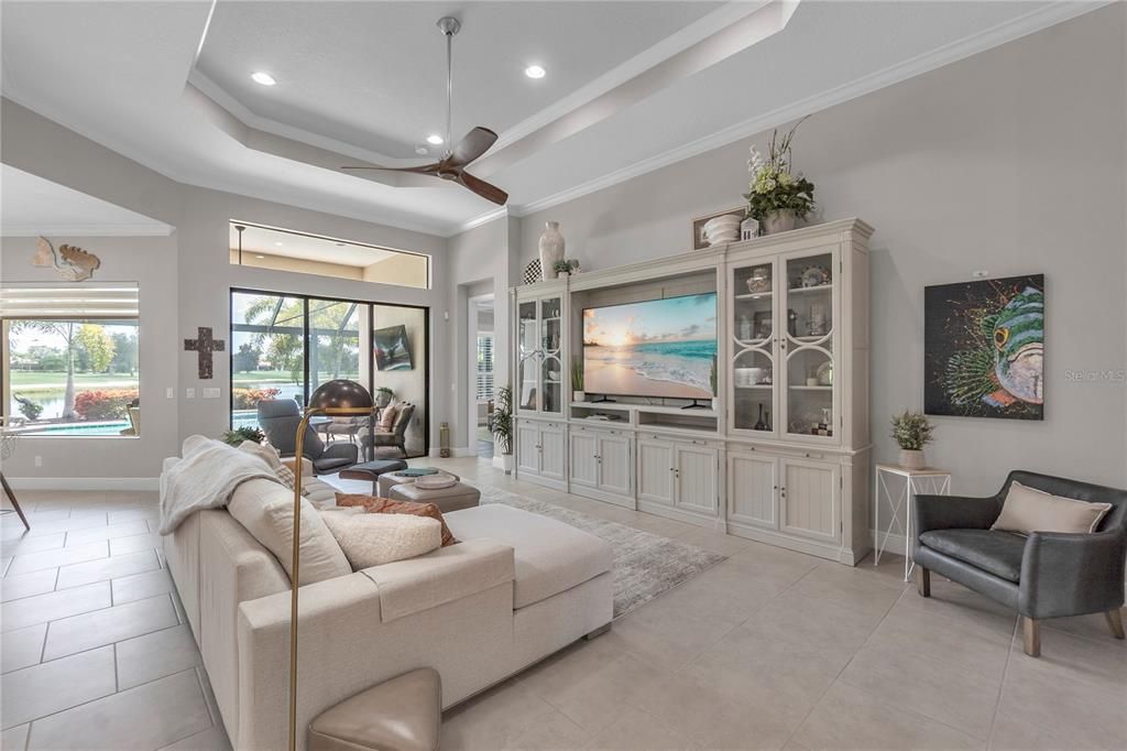 For Sale: $1,350,000 (3 beds, 3 baths, 2686 Square Feet)