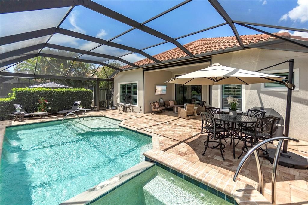 For Sale: $1,350,000 (3 beds, 3 baths, 2686 Square Feet)