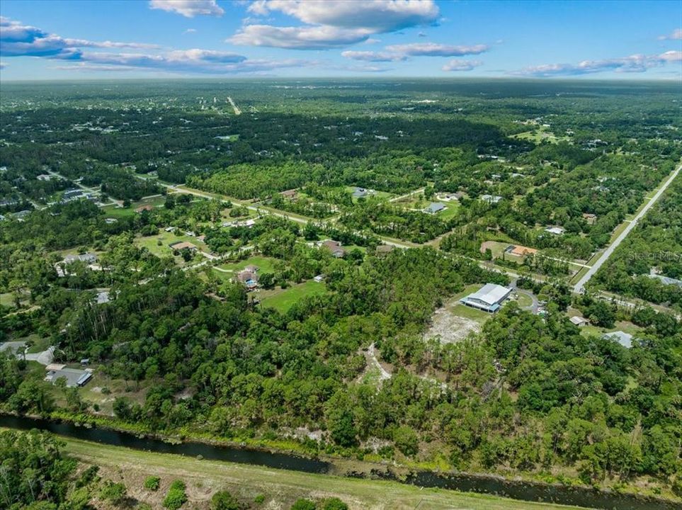 待售: $399,000 (5.37 acres)