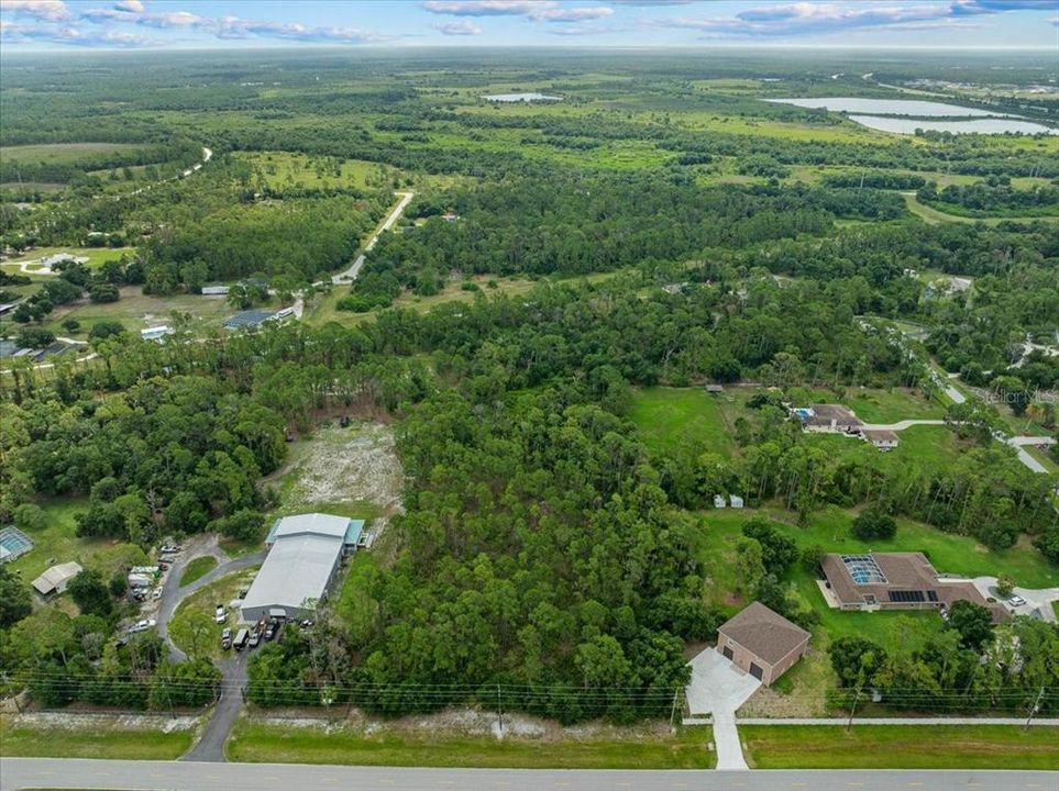待售: $399,000 (5.37 acres)