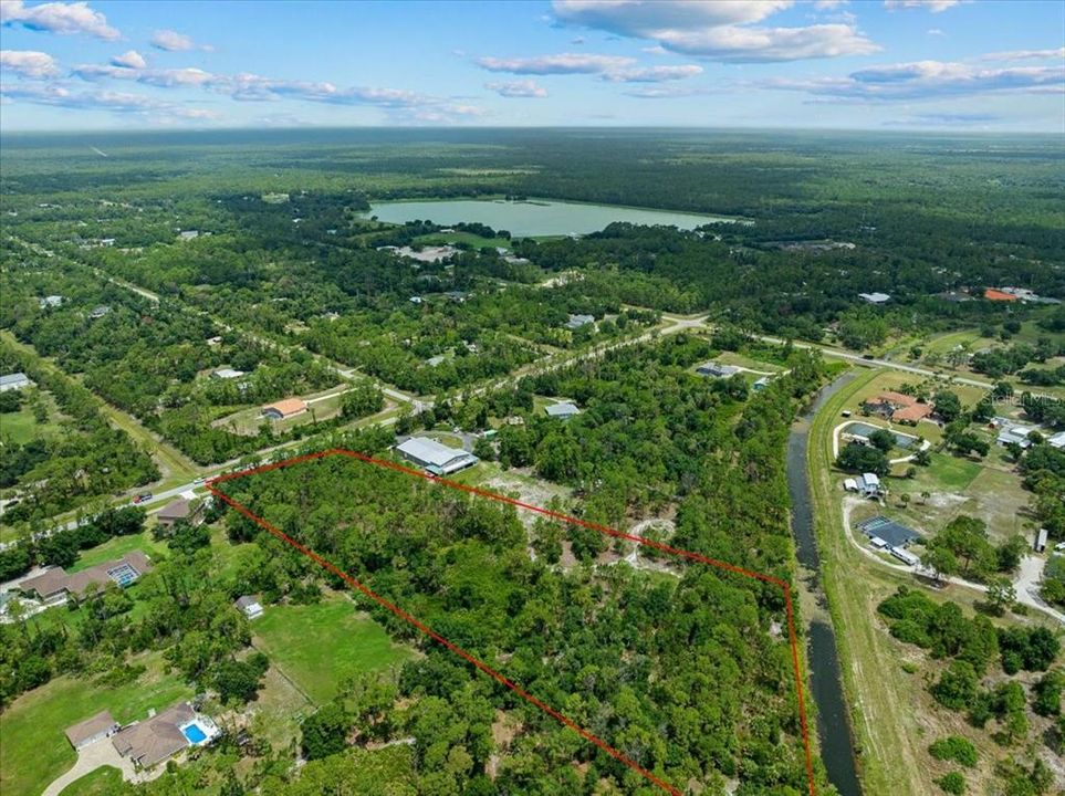 待售: $399,000 (5.37 acres)