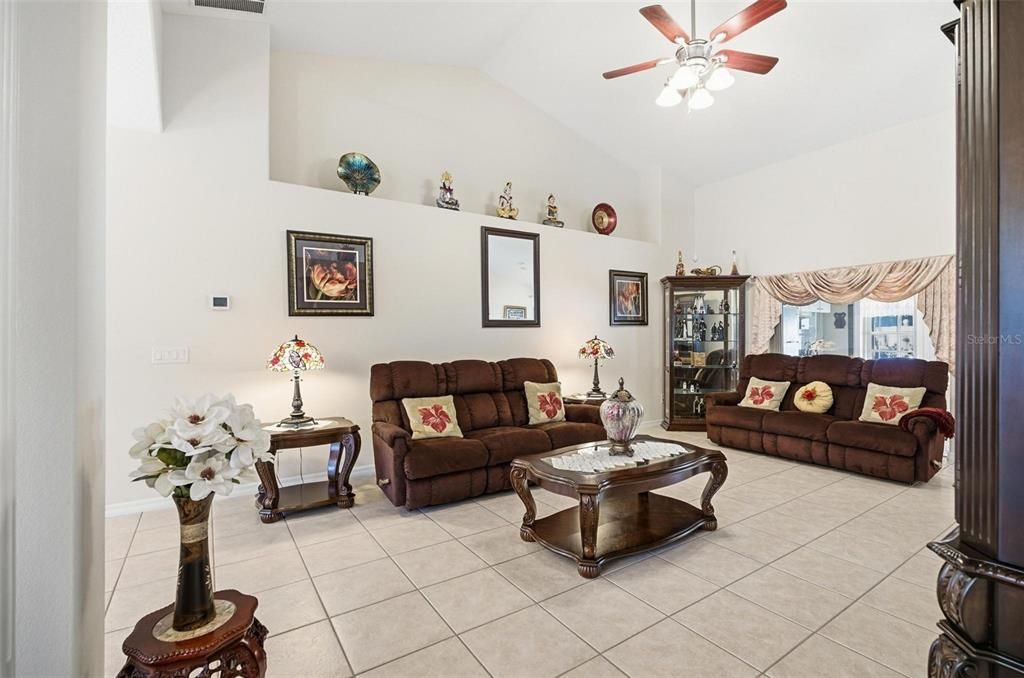 For Sale: $445,000 (3 beds, 3 baths, 2849 Square Feet)
