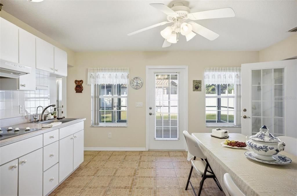 For Sale: $445,000 (3 beds, 3 baths, 2849 Square Feet)
