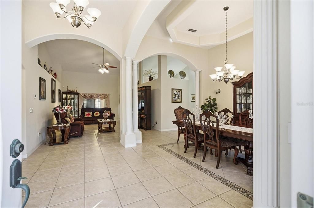 For Sale: $445,000 (3 beds, 3 baths, 2849 Square Feet)