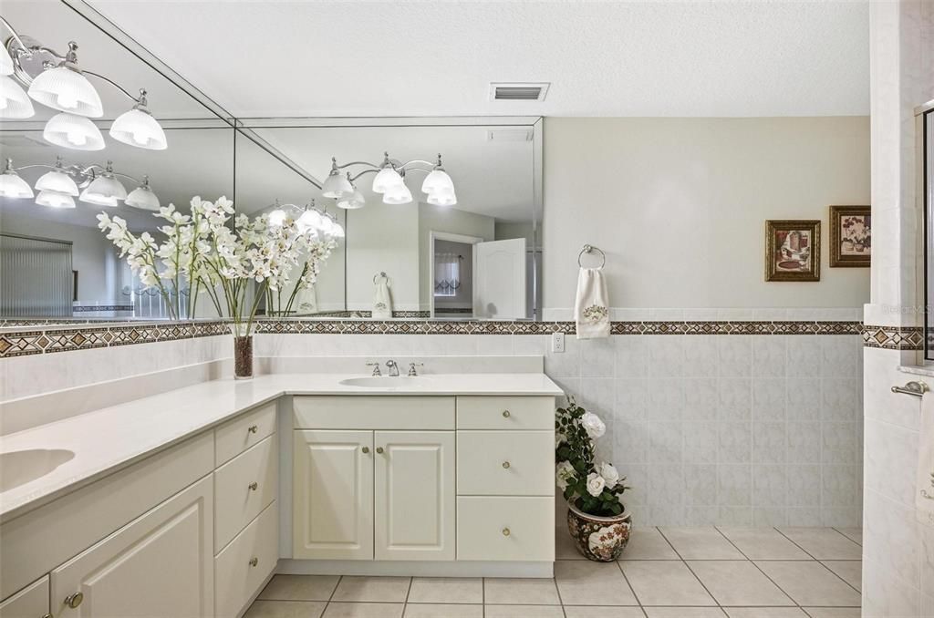 For Sale: $445,000 (3 beds, 3 baths, 2849 Square Feet)
