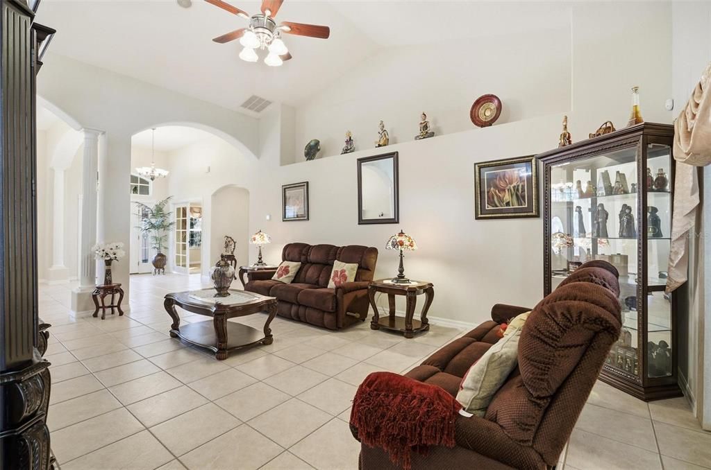 For Sale: $445,000 (3 beds, 3 baths, 2849 Square Feet)