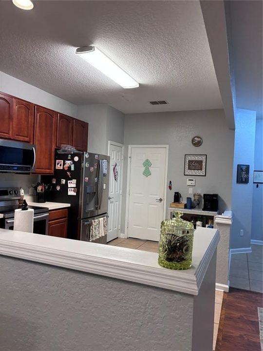 En Venta: $320,000 (3 camas, 2 baños, 1687 Pies cuadrados)