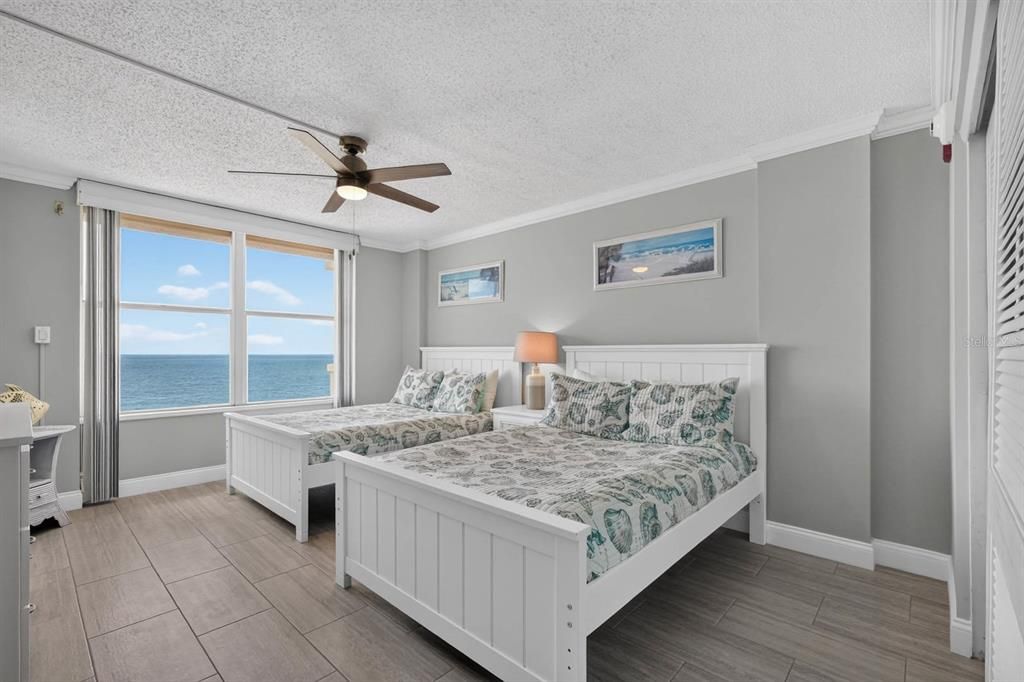 For Sale: $479,999 (2 beds, 2 baths, 1227 Square Feet)