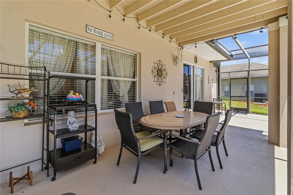En Venta: $533,000 (4 camas, 4 baños, 2754 Pies cuadrados)