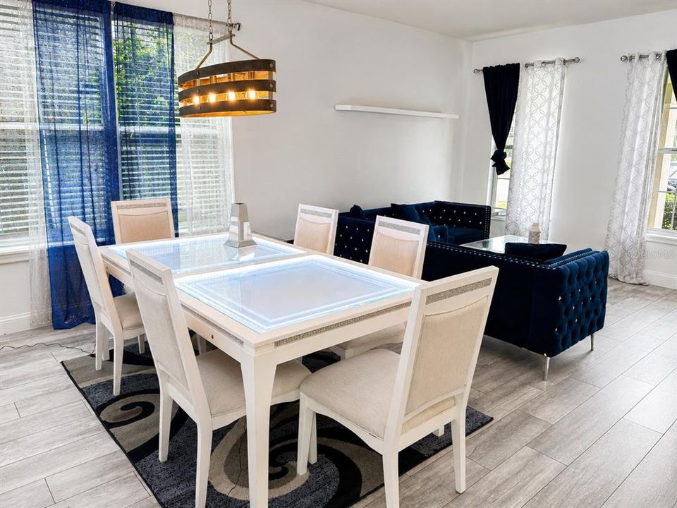 For Sale: $589,000 (6 beds, 3 baths, 3056 Square Feet)